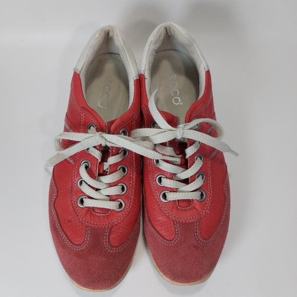Ecco Mobile II Premium Sneakers Womens Size US 7 EUR 38 Shoes Red Leather - Picture 3 of 11